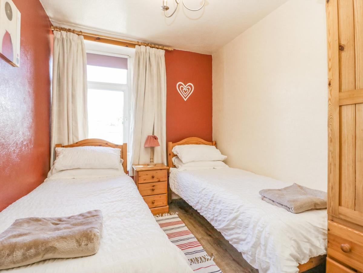 Beech Cottage Ulverston Bagian luar foto