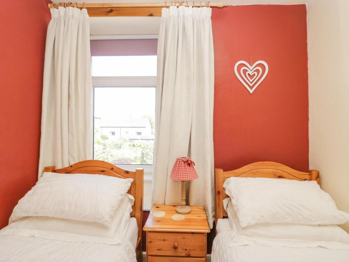 Beech Cottage Ulverston Bagian luar foto